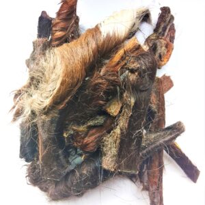 HoMi Haustier Snacks Onlineshop Hundefutter Kausnacks Kauartikel Hunde Pferdekopfhaut mit Fell getrocknet